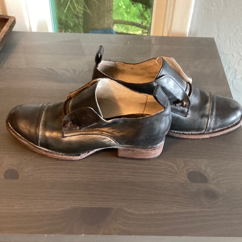 Freebird Mabel Brown gently worn - great condition